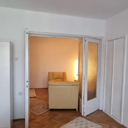 Apartment Old Scent *